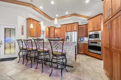 17200 W Bell Road #975, Surprise, AZ 85374 - Photo 7