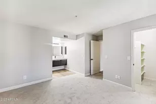 10610 S 48th St, Phoenix, AZ 85044 - Photo 7