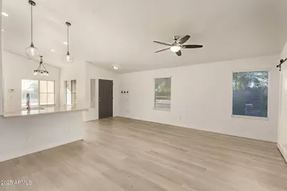 7006 W Kings Avenue, Peoria, AZ 85382 - Photo 7