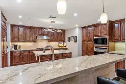 15802 N 71st Street #503, Scottsdale, AZ 85254 - Photo 11