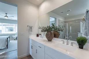 624 N Vine St, Chandler, AZ 85225 - Photo 29