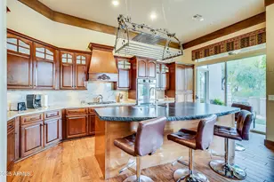 10193 E Bayview Dr, Scottsdale, AZ 85258 - Photo 13