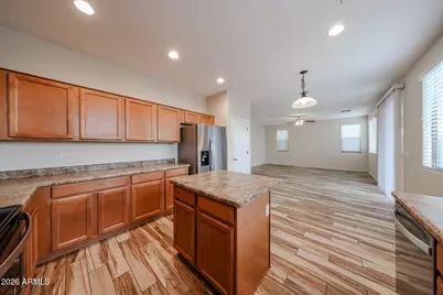 9043 W Fullam Street, Peoria, AZ 85382 - Photo 17