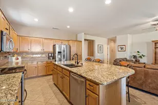 11008 W Cimarron Dr, Sun City, AZ 85373 - Photo 7