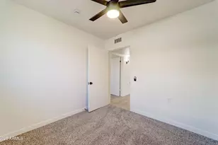 2039 W Northview Ave, Phoenix, AZ 85021 - Photo 21