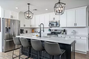 8725 E Bonnie Rose Ave, Scottsdale, AZ 85250 - Photo 3