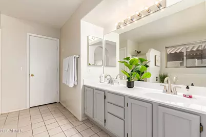 60 S Willow Creek Street, Chandler, AZ 85225 - Photo 17