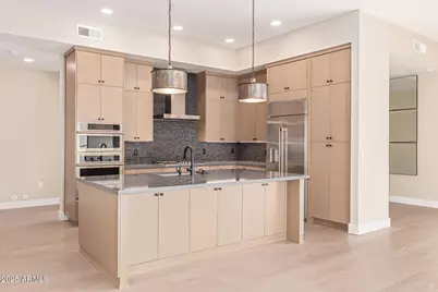 5250 E Deer Valley Drive #450, Phoenix, AZ 85054 - Photo 11