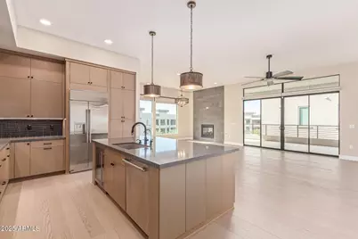 5250 E Deer Valley Drive #450, Phoenix, AZ 85054 - Photo 13