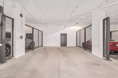 5250 E Deer Valley Drive #450, Phoenix, AZ 85054 - Photo 33