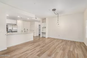 5450 E Deer Valley Dr, Phoenix, AZ 85054 - Photo 25