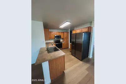 14857 W Hearn Road, Surprise, AZ 85379 - Photo 5