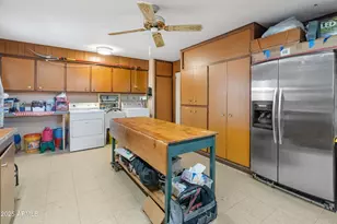 11052 W Meade Dr, Sun City, AZ 85351 - Photo 33