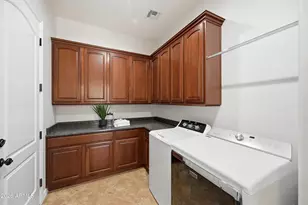 758 E Sunburst Ln, Tempe, AZ 85284 - Photo 27