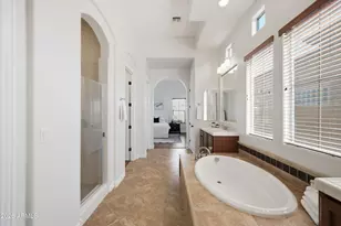 758 E Sunburst Ln, Tempe, AZ 85284 - Photo 21