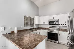 42219 W Calle St, Maricopa, AZ 85138 - Photo 13