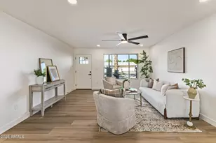 3401 E Shaw Butte Dr, Phoenix, AZ 85028 - Photo 9