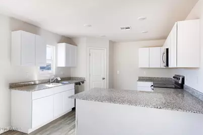 10890 W Carmelita Circle, Arizona City, AZ 85123 - Photo 9