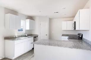 10890 W Carmelita Cir, Arizona City, AZ 85123 - Photo 9