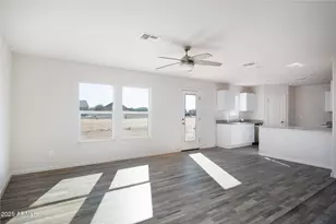 10890 W Carmelita Cir, Arizona City, AZ 85123 - Photo 1