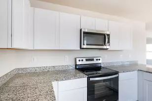 10890 W Carmelita Cir, Arizona City, AZ 85123 - Photo 11