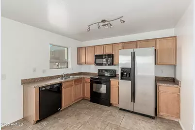 7596 W Charter Oak Road, Peoria, AZ 85381 - Photo 9