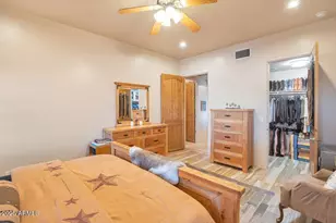 1053 E Maddock Rd, Phoenix, AZ 85086 - Photo 23