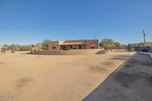 1053 E Maddock Rd, Phoenix, AZ 85086 - Photo 39