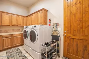 1053 E Maddock Rd, Phoenix, AZ 85086 - Photo 19