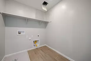 12472 N 305th Ave, Buckeye, AZ 85396 - Photo 17