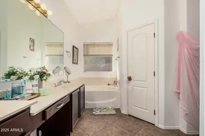 7146 W Voltaire Avenue, Peoria, AZ 85381 - Photo 11