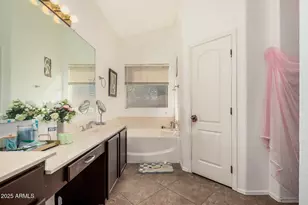 7146 W Voltaire Ave, Peoria, AZ 85381 - Photo 11