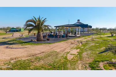 233 N Pettoshas Drive, Maricopa, AZ 85139 - Photo 97