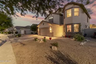 18137 W Canyon Ln, Goodyear, AZ 85338 - Photo 5