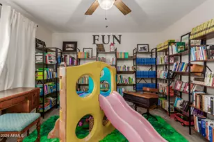 18137 W Canyon Ln, Goodyear, AZ 85338 - Photo 33