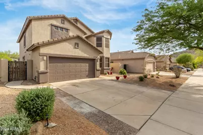 18137 W Canyon Lane, Goodyear, AZ 85338 - Photo 5