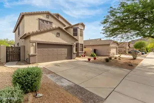 18137 W Canyon Ln, Goodyear, AZ 85338 - Photo 5
