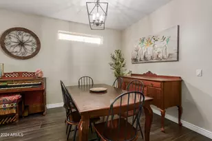 18137 W Canyon Ln, Goodyear, AZ 85338 - Photo 17