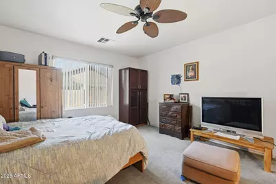 6826 S 41st Drive, Phoenix, AZ 85041 - Photo 27