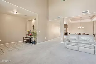6826 S 41st Dr, Phoenix, AZ 85041 - Photo 9