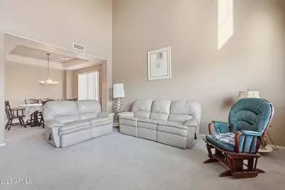 6826 S 41st Drive, Phoenix, AZ 85041 - Photo 7