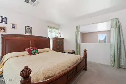 6826 S 41st Drive, Phoenix, AZ 85041 - Photo 29