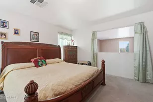 6826 S 41st Dr, Phoenix, AZ 85041 - Photo 29