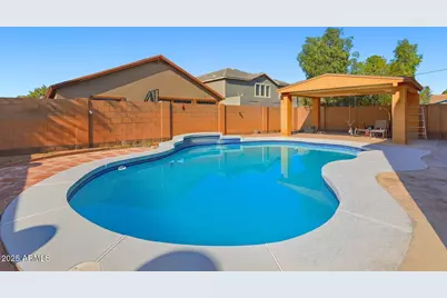 6826 S 41st Drive, Phoenix, AZ 85041 - Photo 41