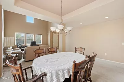 6826 S 41st Drive, Phoenix, AZ 85041 - Photo 23