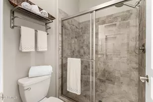 2989 N 44th St, Phoenix, AZ 85018 - Photo 21