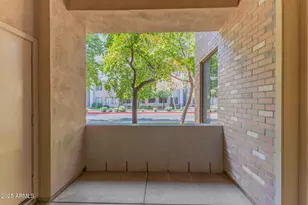 2989 N 44th St, Phoenix, AZ 85018 - Photo 33