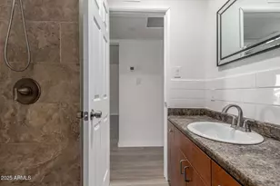 6813 E Pinchot Ave, Scottsdale, AZ 85251 - Photo 17