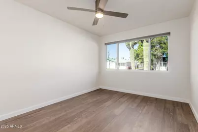 6813 E Pinchot Avenue, Scottsdale, AZ 85251 - Photo 13