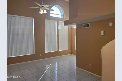 473 S Sunrise Drive, Gilbert, AZ 85233 - Photo 3